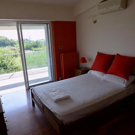 Temptation 卡梅纳维洛拉