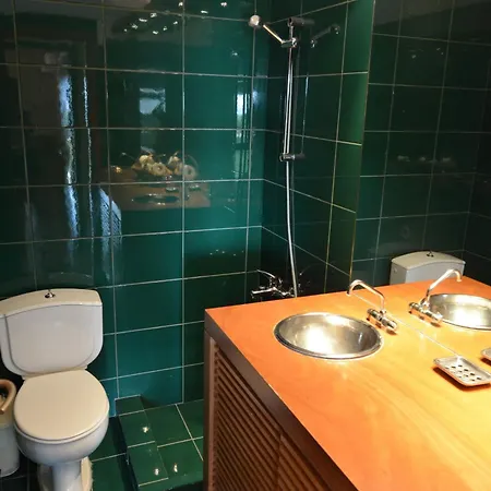 Temptation 卡梅纳维洛拉